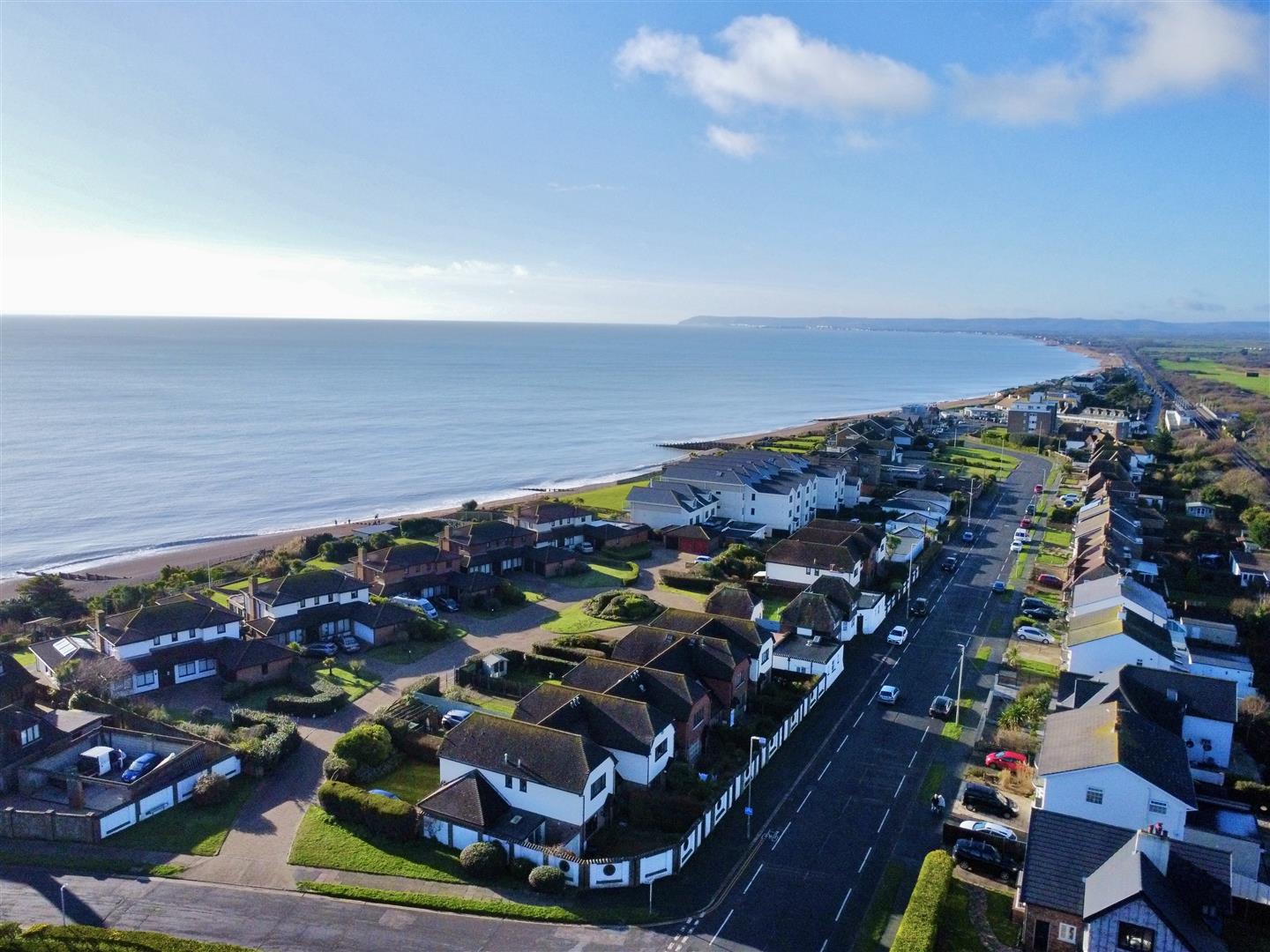 4 bed property in Cooden Drive, Cooden, Bexhill-On-Sea